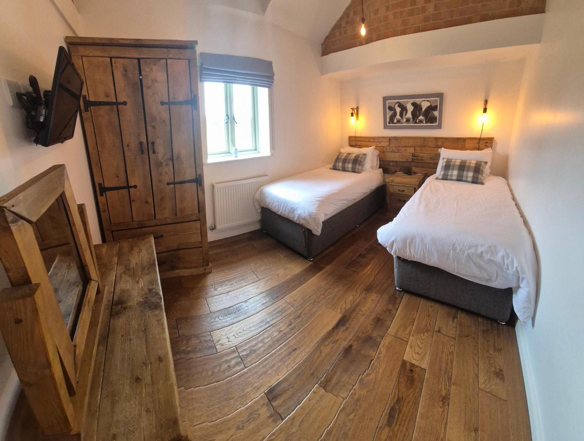 Bowland Breaks-A Luxury Barn Conversion With Optional Hot Tub, Log Burner And Countryside Views Longridge Extérieur photo